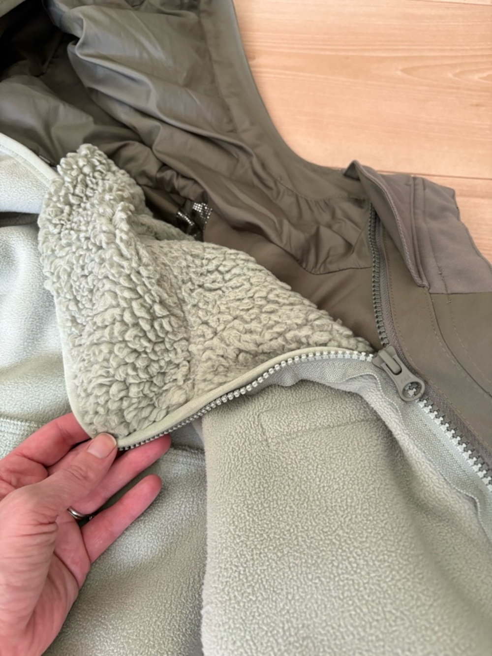 Columbia Women's Olive Green Drop Ridge Interchange Jacket 3-in-1 - Picture 10 of 12